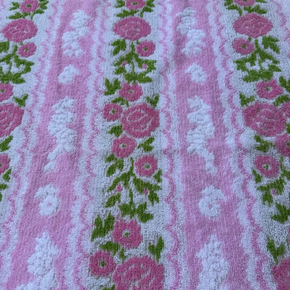 Vintage Cannon Monticello Bath Towel Floral Pink & Green Roses w/ Fringe Cottage